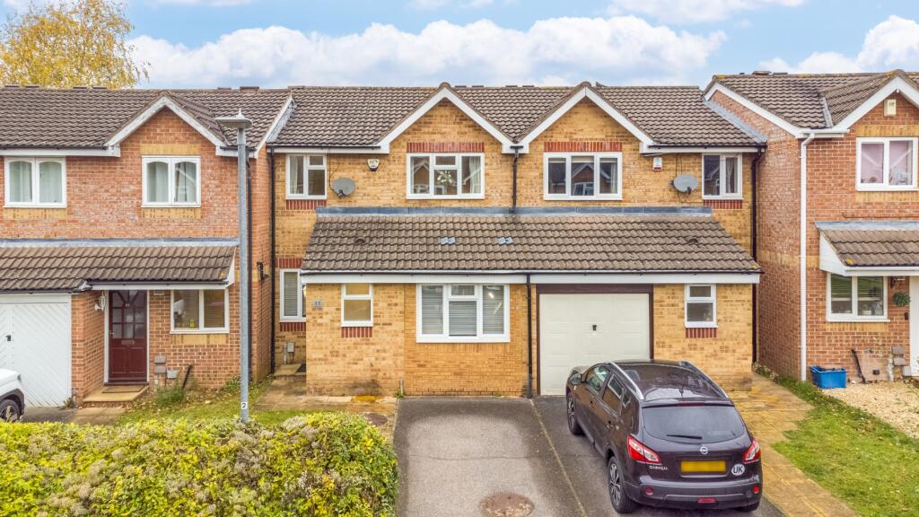 Main image of property: Mermaid Close, Hitchin