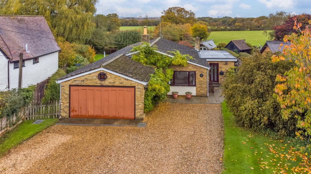 Main image of property: Wytch End, Langley