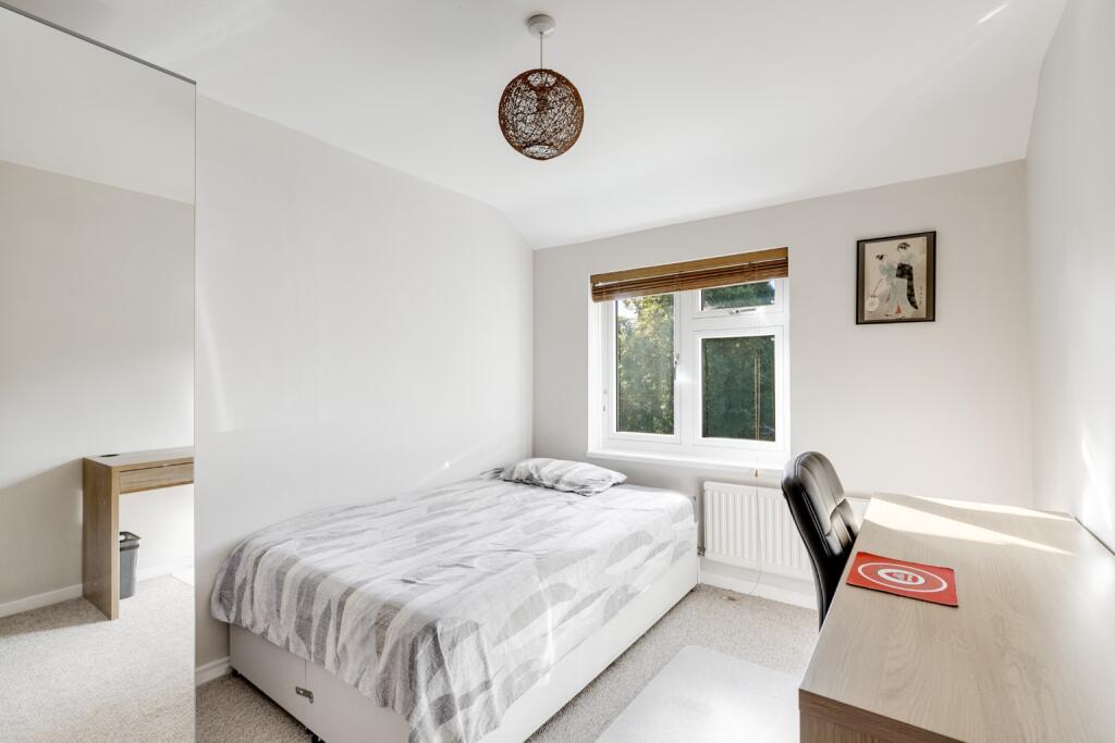 Additional property image - Digswell Park Road