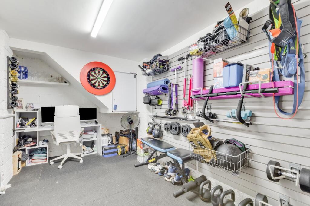 Additional property image - Rivenhall End, Welwyn Garden City, Hertfordshire, AL7