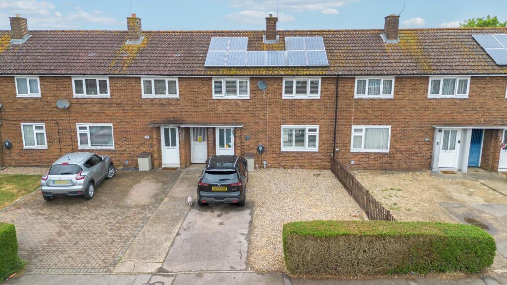 Main image of property: Raymonds Plain, Welwyn Garden City, Hertfordshire, AL7 4TF