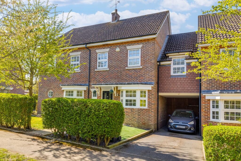 Main image of property: Lemsford Lane, Welwyn Garden City, Hertfordshire, AL8