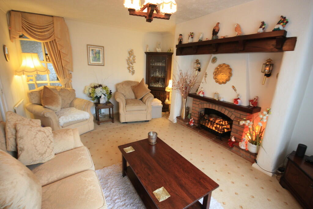 2 bedroom detached bungalow for sale in Unity Way, Talke, Stokeon