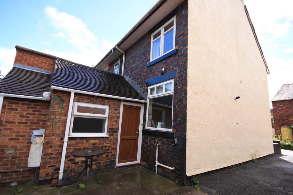 2 bedroom end of terrace house for sale in Dean Hollow, Audley, StokeonTrent, ST7