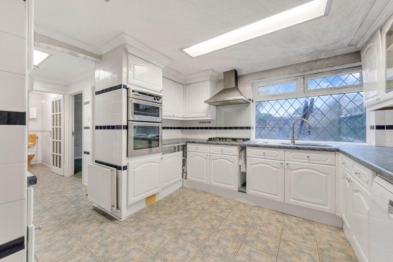 Additional property image - Brow Crescent, Orpington