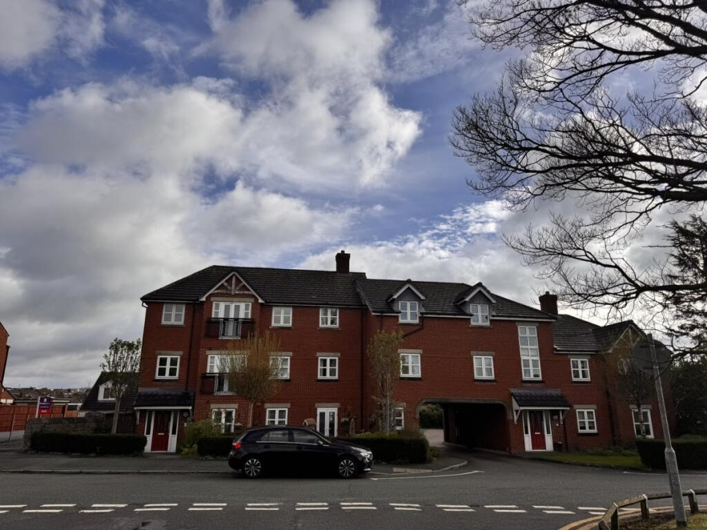 Main image of property: 40 Bolton Road, Aspull