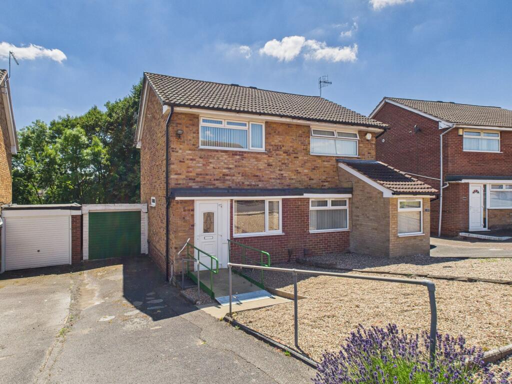 Main image of property: Verder Grove, Nottingham