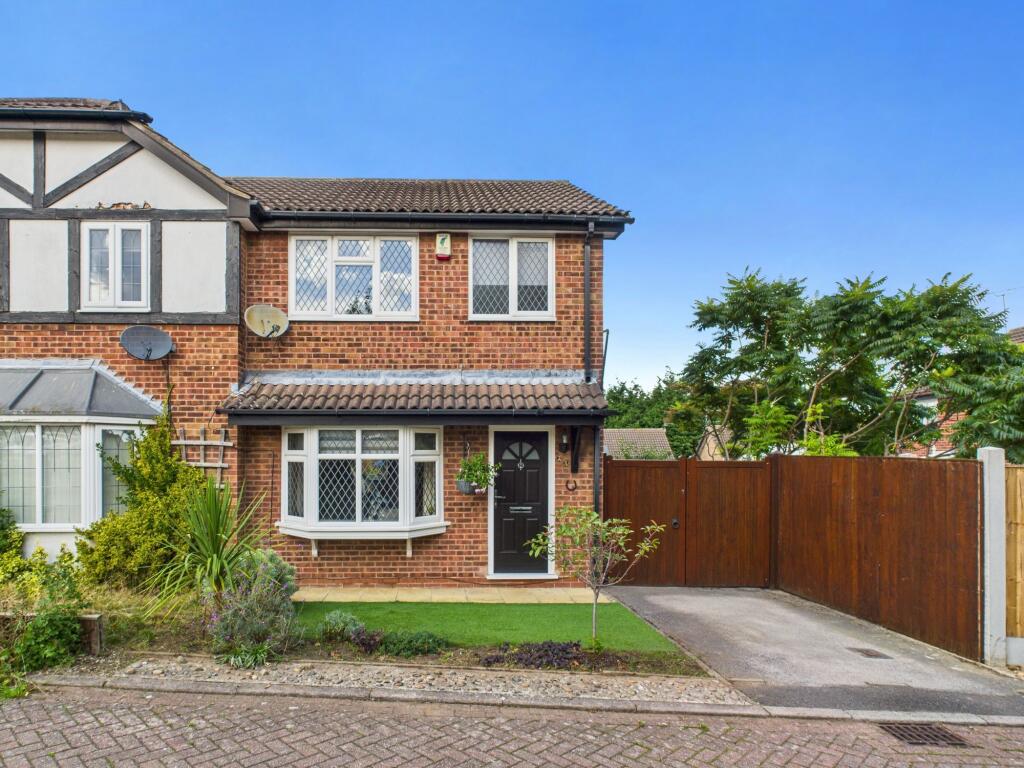 Main image of property: Dylan Thomas Road, Bestwood Park, Nottingham