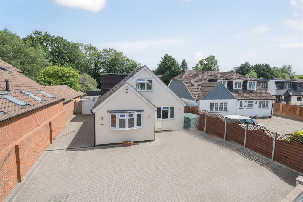 Main image of property: Sandhurst Road, Yateley