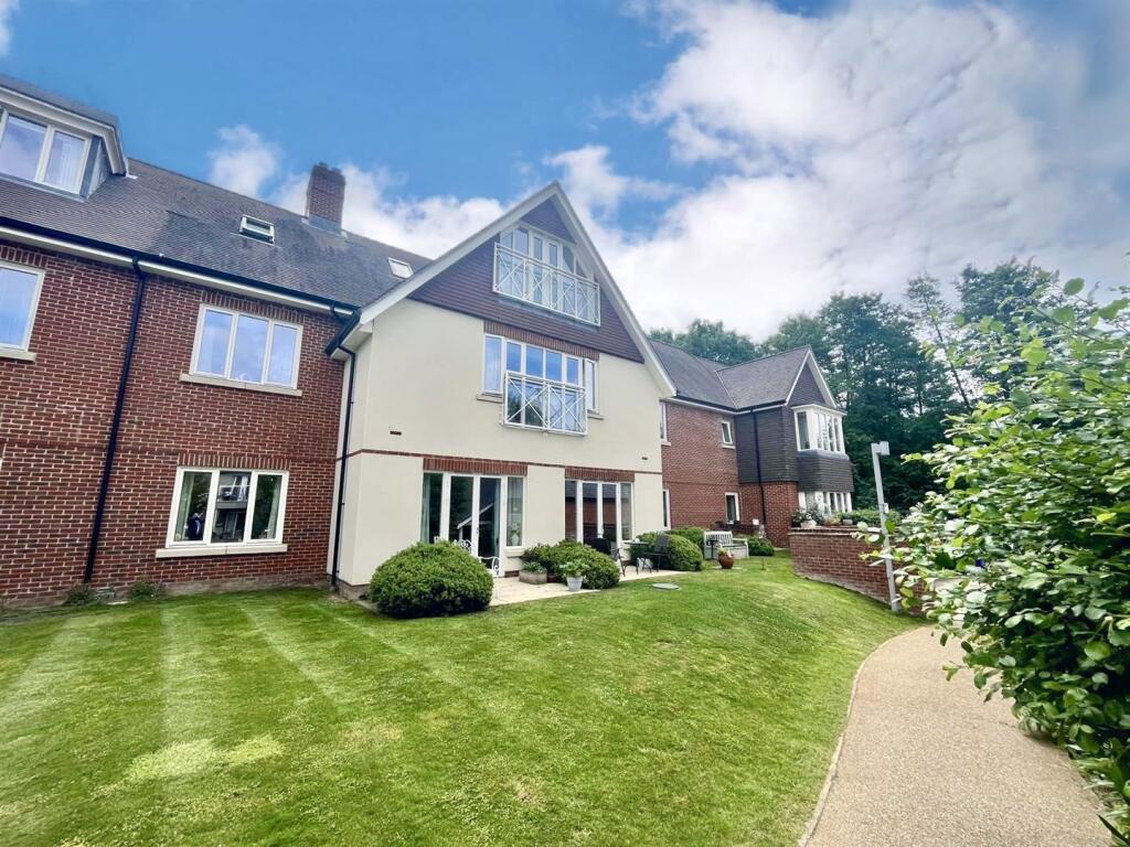 Main image of property: Hammond Way, Yateley