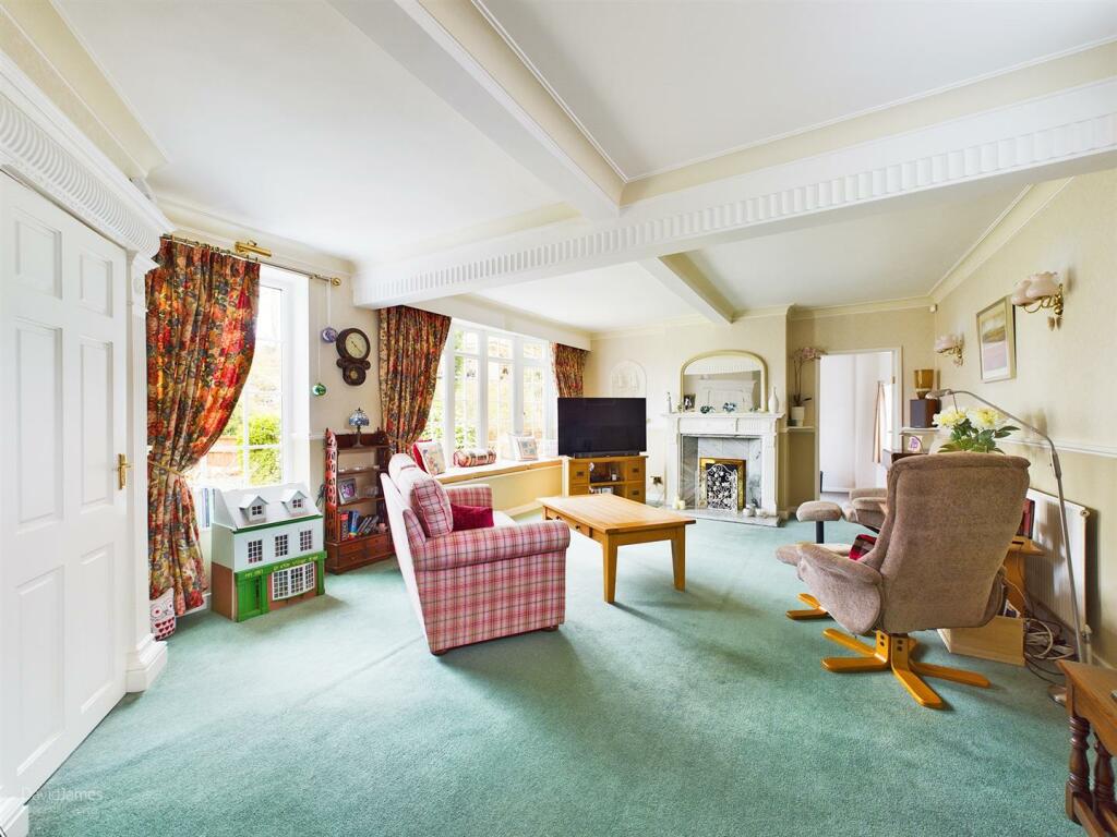 4 bedroom detached house for sale in Brooklyn House, Lambley Lane, Burton Joyce, Nottingham, NG14