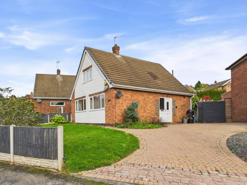 Main image of property: South View Road, Carlton, NG4