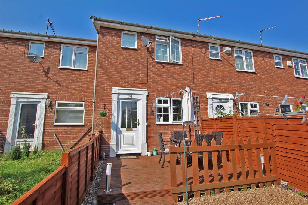 2 bedroom town house for sale in Carlton Hill, Carlton, Nottingham, NG4