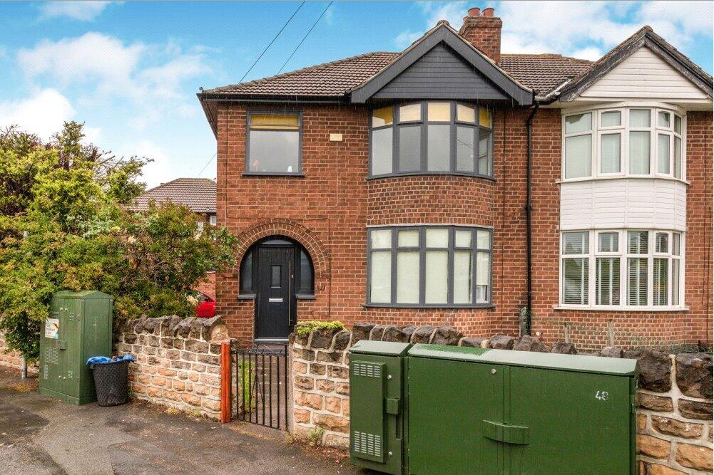 5 bedroom semi-detached house