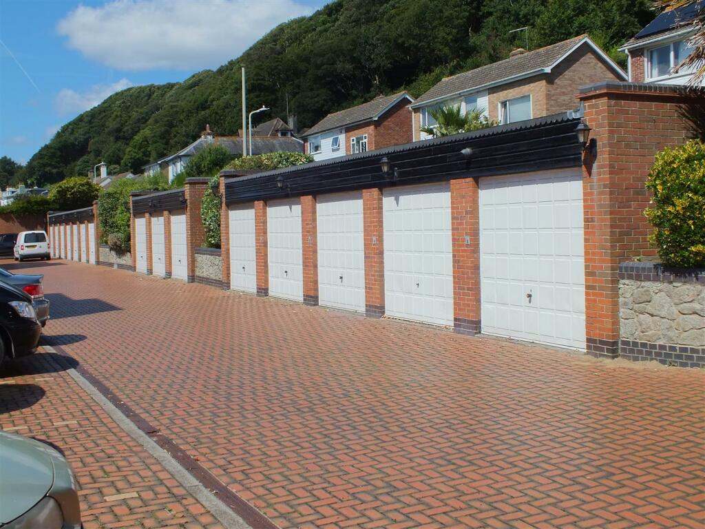 Additional property image - Radnor Cliff, Folkestone