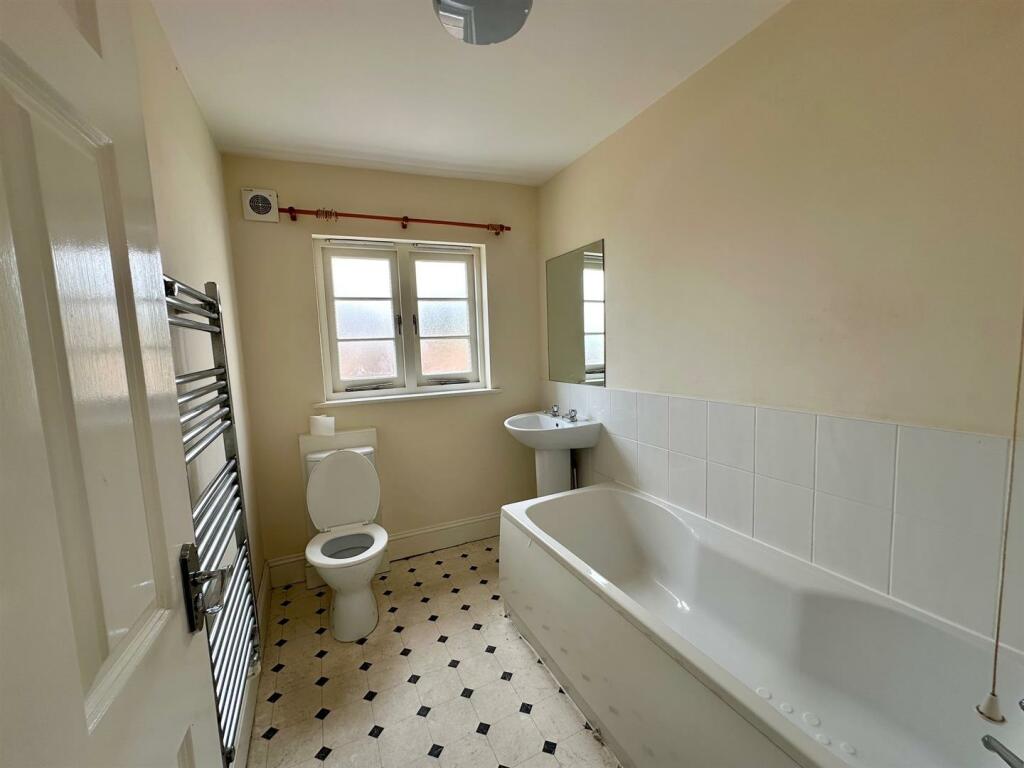 Additional property image - Sandgate High Street, Sandgate, Folkestone