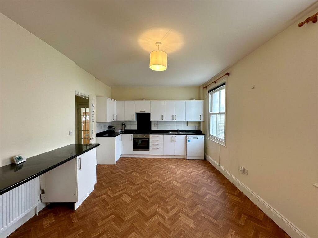 Additional property image - Sandgate High Street, Sandgate, Folkestone