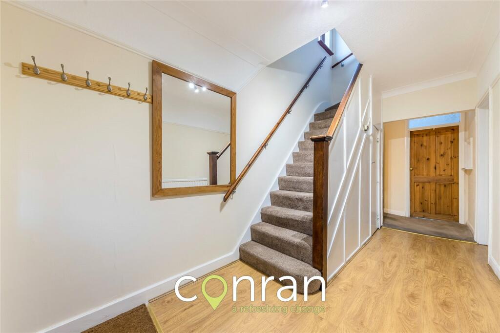 End of Terrace to rent on Tunnel Avenue, Greenwich, SE10