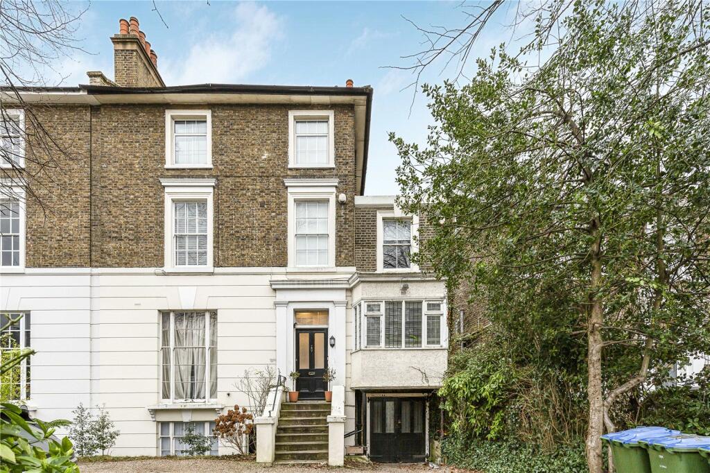 1 bedroom apartment for sale in Shooters Hill Road, Blackheath, SE3