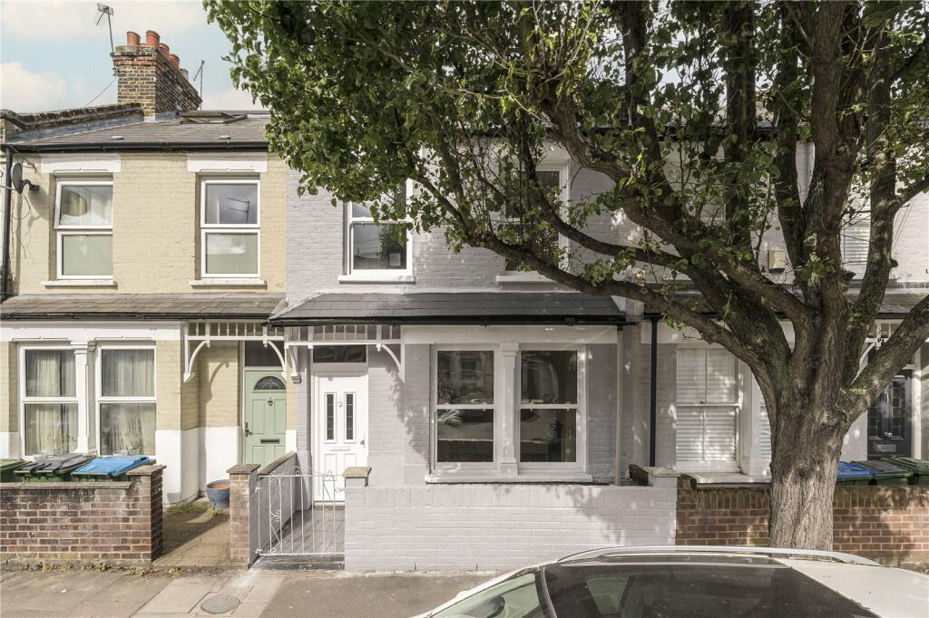 3 bedroom terraced house for sale in Fingal Street, Greenwich, SE10