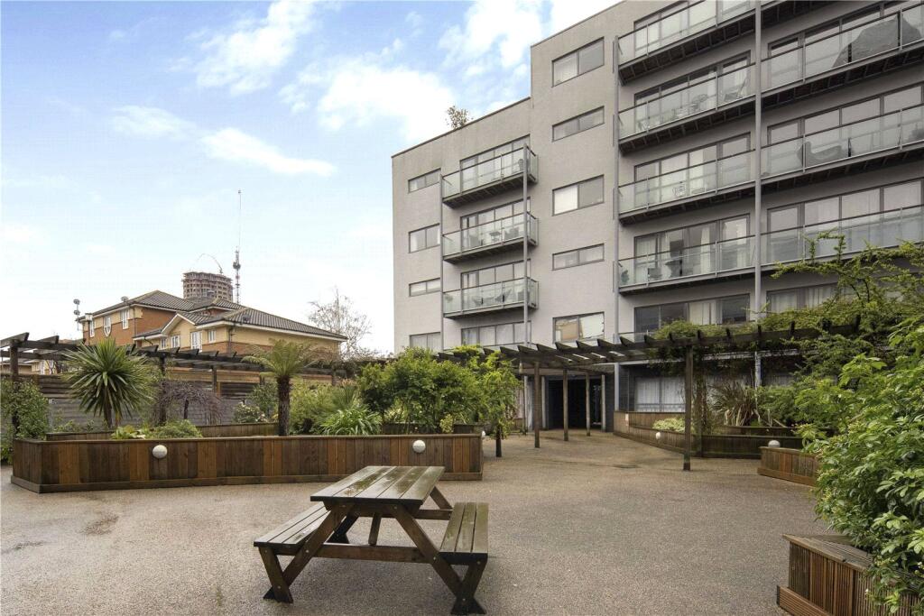 Main image of property: Varcoe Road, Rotherhithe, SE16