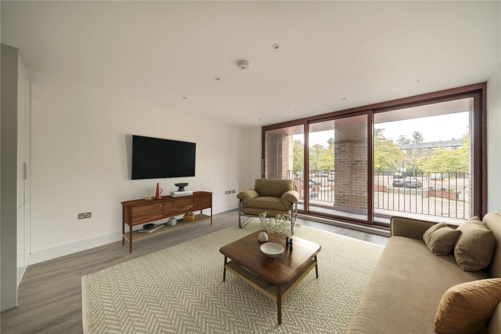 Main image of property: 265 Greenwich High Road, Greenwich, SE10