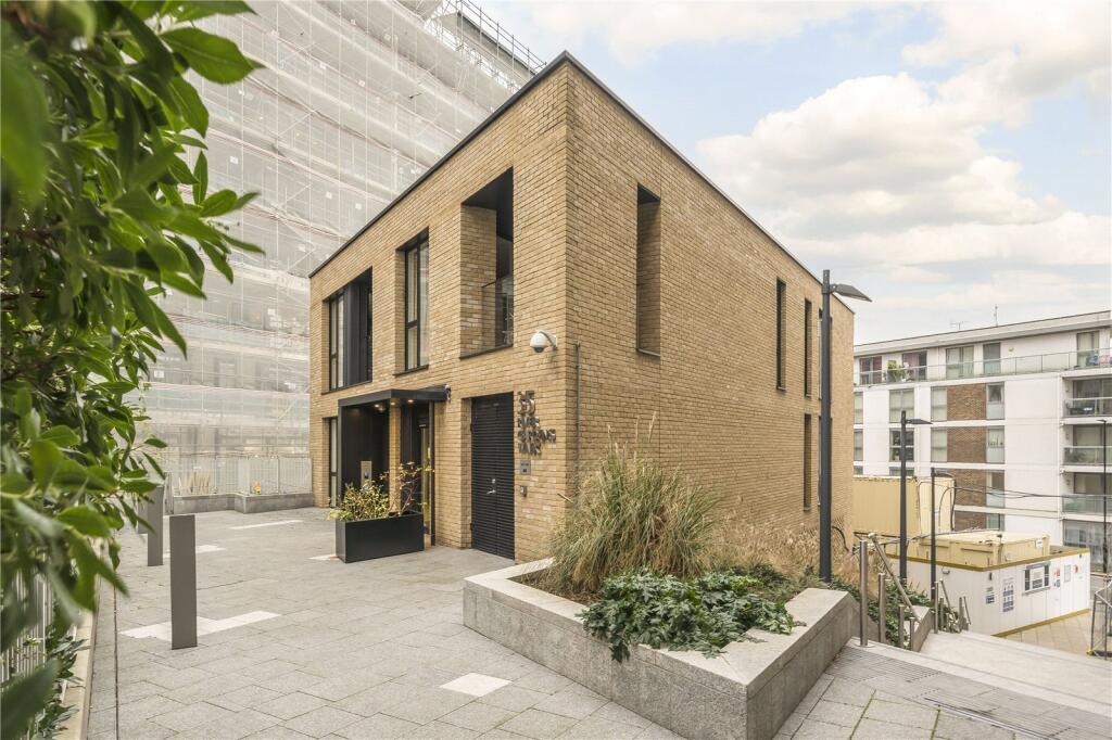 Main image of property: River Gardens Walk, Greenwich, SE10