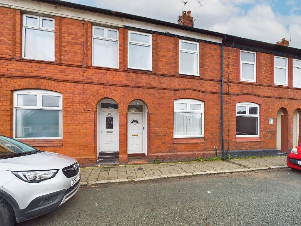3 bedroom terraced house for sale in Hoole Lane, Hoole, Chester, CH2