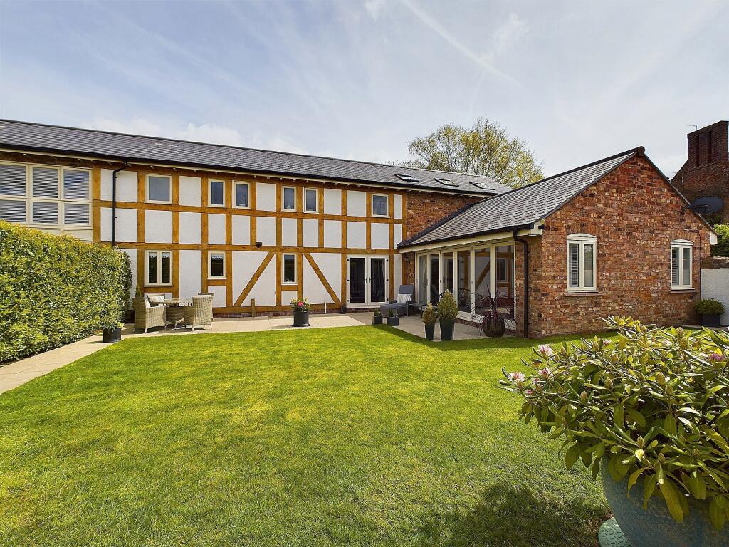 3 bedroom barn conversion for sale in Stretton Green, Tilston, SY14