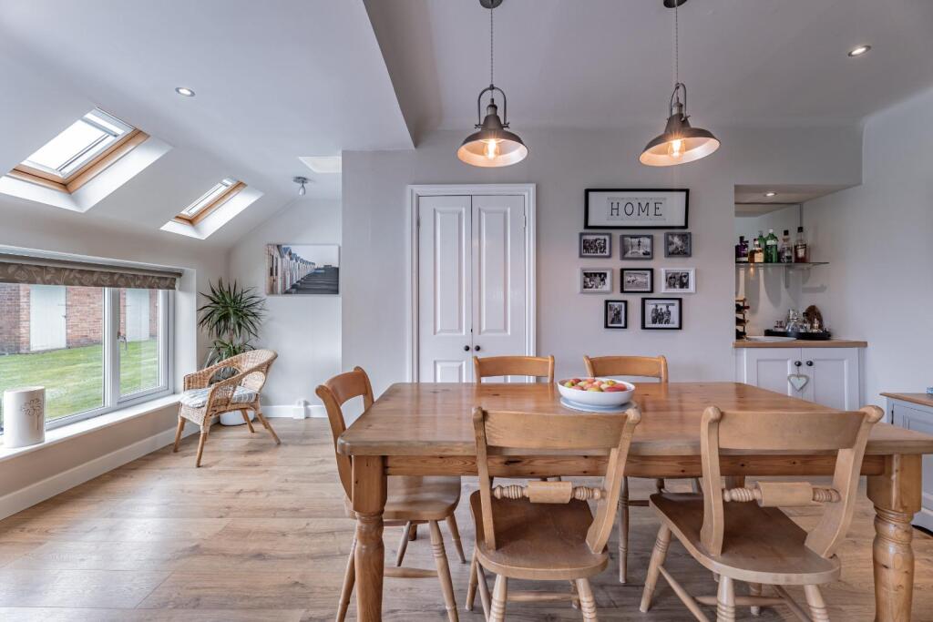 Additional property image - Barton Road, Farndon, CH3