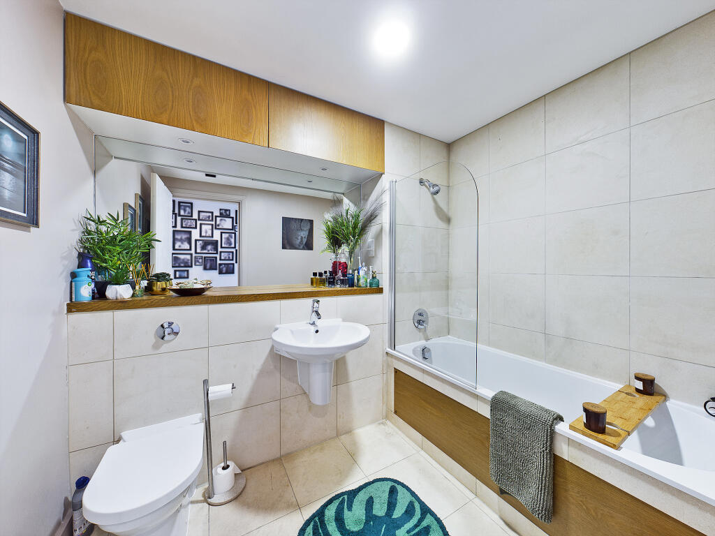 Additional property image - Dee Hills Park, Chester, CH3