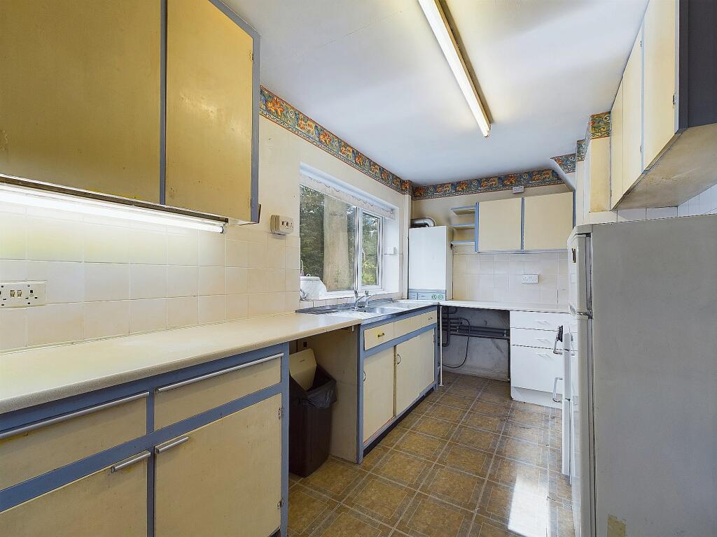 Additional property image - Lansdowne Grove, Chester, CH4