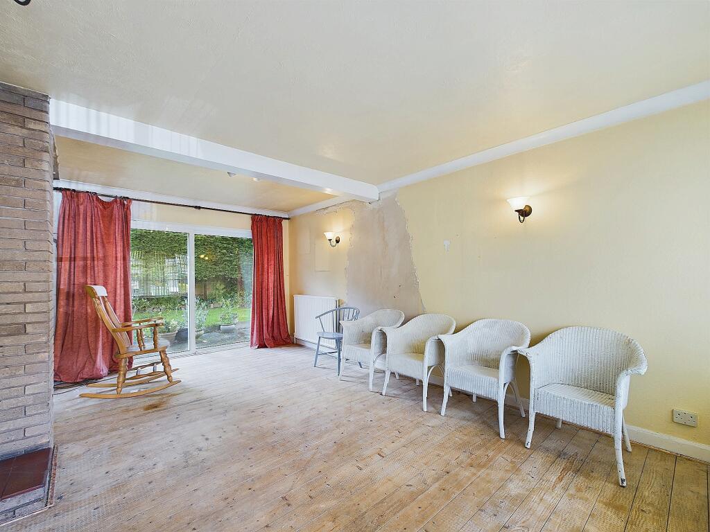 Additional property image - Lansdowne Grove, Chester, CH4
