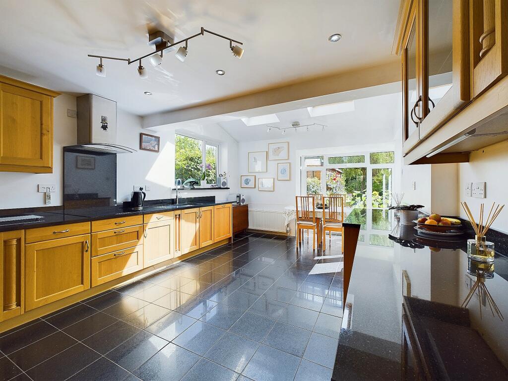 Additional property image - Oakfield Drive, Upton-By-Chester, Chester, CH2