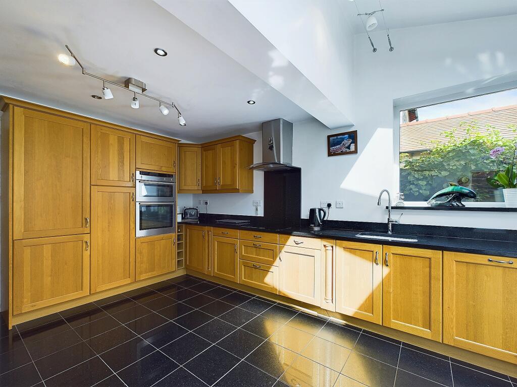 Additional property image - Oakfield Drive, Upton-By-Chester, Chester, CH2