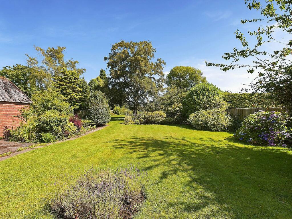 Additional property image - Long Lane, Chester, CH2