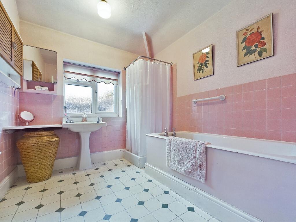 Additional property image - Long Lane, Chester, CH2
