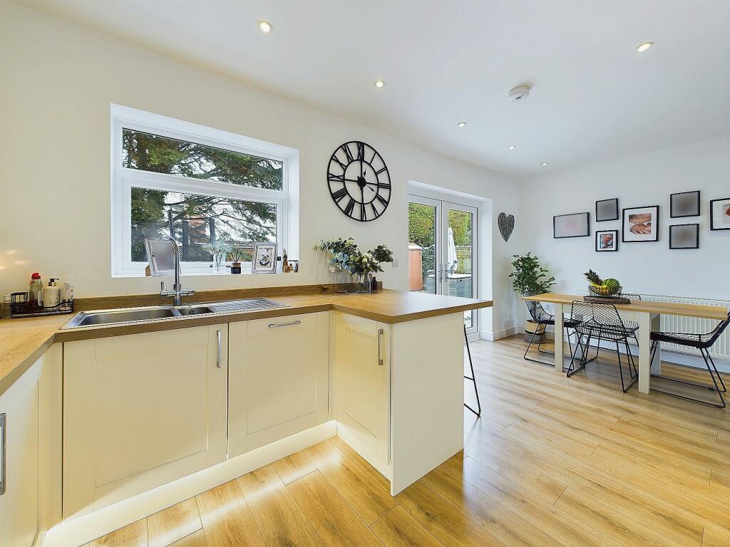 Additional property image - Rowcliffe Avenue, Chester, CH4