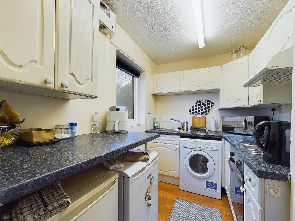 Additional property image - Westbury Way, Chester, CH4