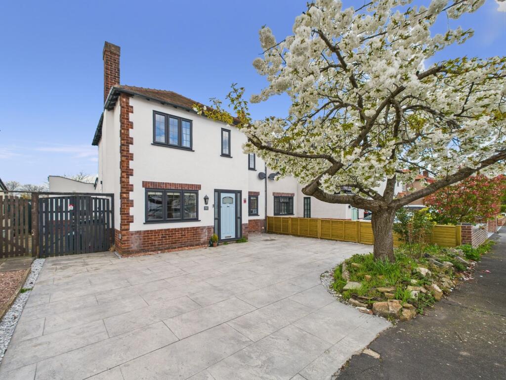 Main image of property: Curzon Close, Chester, CH4