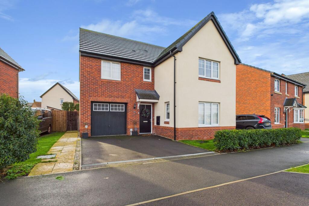 Main image of property: Roman Crescent, Chester, CH4