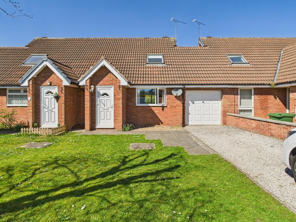 Main image of property: Speedwell Close, Huntington, Chester, CH3