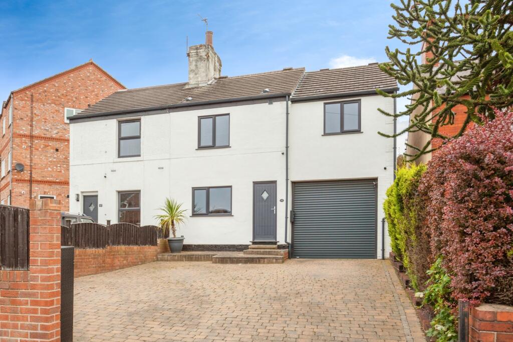 Main image of property: Bolus Lane, Wakefield, West Yorkshire, WF1