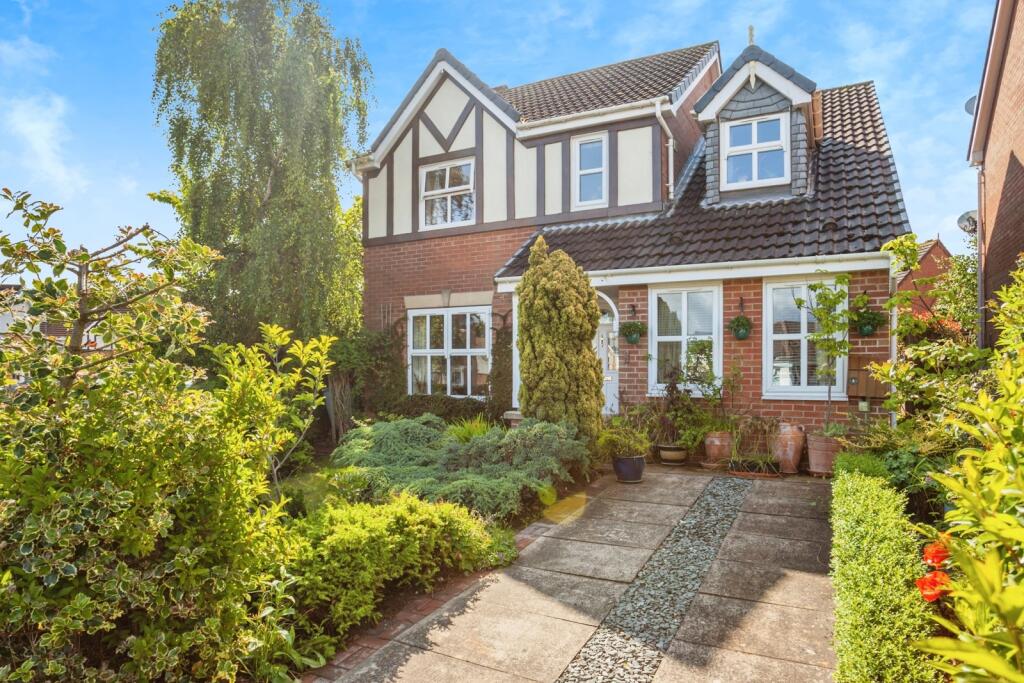 Main image of property: Greenside Court, New Crofton, Wakefield, West Yorkshire, WF4