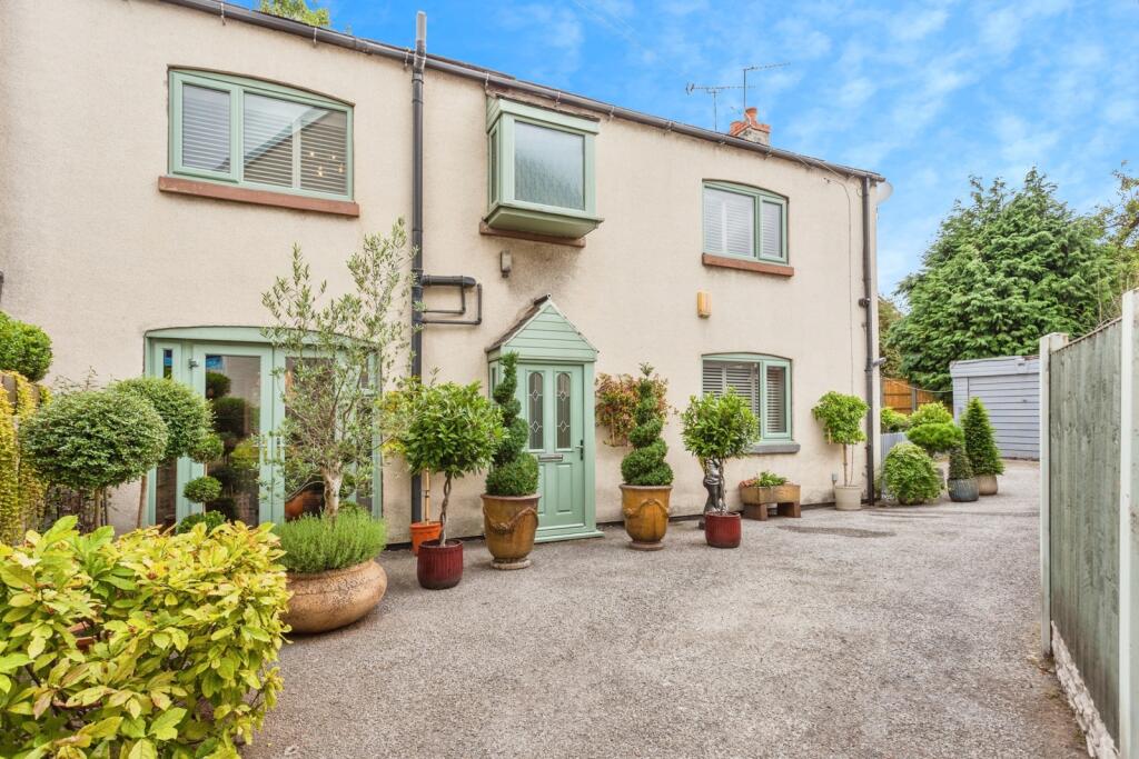 Main image of property: Aberford Road, Stanley, Wakefield, West Yorkshire, WF3