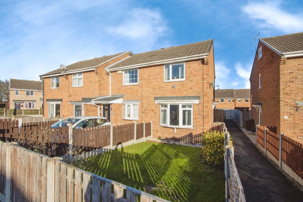 Main image of property: Crayford Drive, Crofton, Wakefield, West Yorkshire, WF4