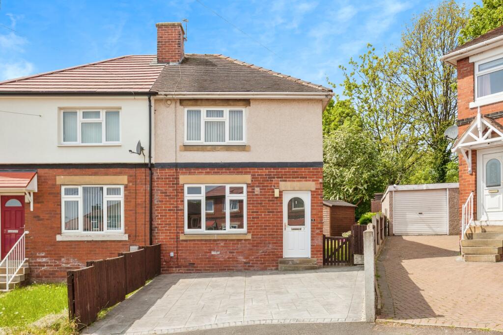 Main image of property: Kingswell Avenue, Wakefield, West Yorkshire, WF1