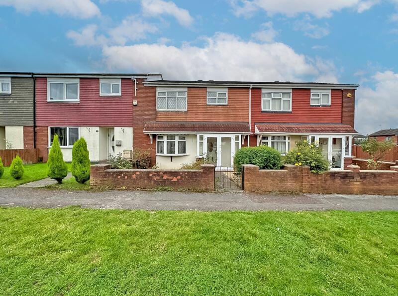 3 bedroom terraced house for sale in Rowlands Close, Bentley, Walsall , WS2