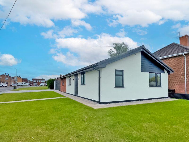 3 bedroom detached bungalow for sale in Beccles Drive, Willenhall, WV13