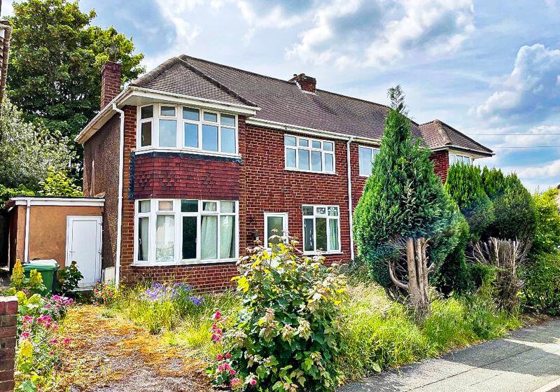 2 bedroom semidetached house for sale in Brynmawr Road, LANESFIELD
